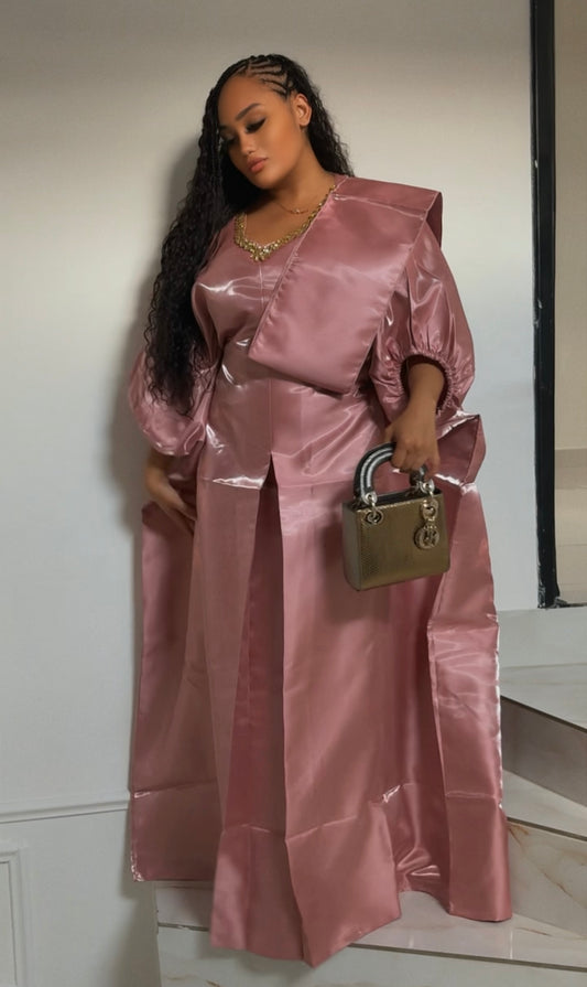 Robe Queen au-delà
